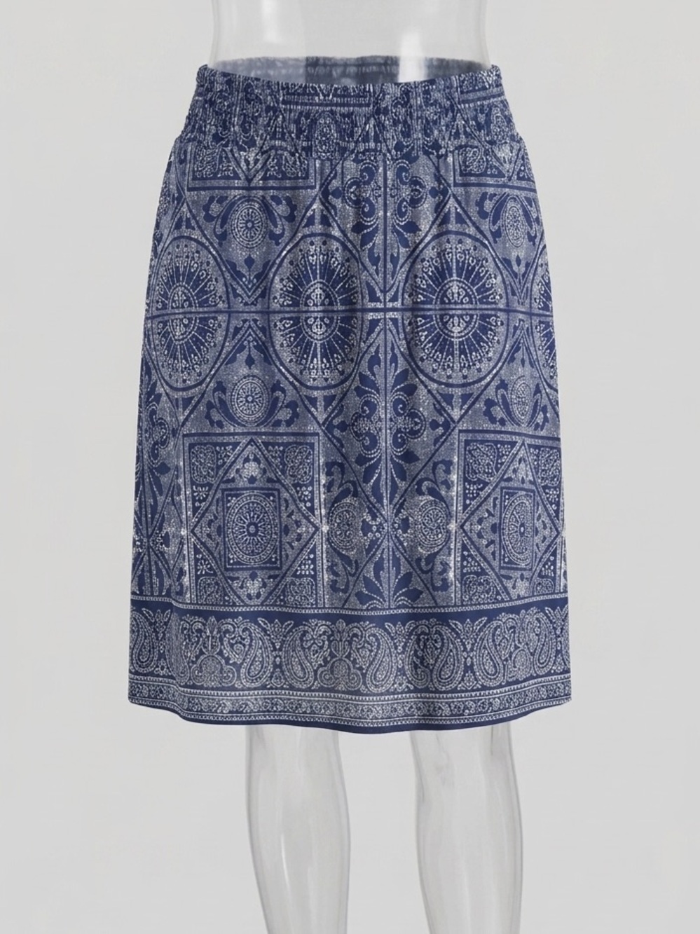 St. John’s Bay Navy Blue & White Patterned Women's Skirt